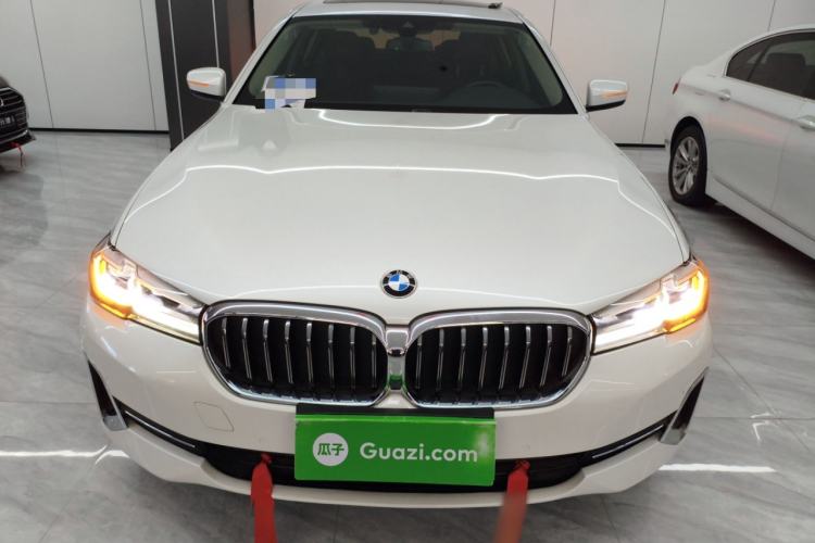 Used BMW 5 Series 2022 Restyled 525Li Luxury Package Exterior 1