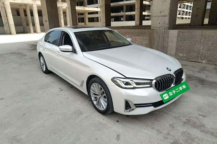Used BMW 5 Series 2022 Second Facelift 525Li Luxury Package Exterior 1