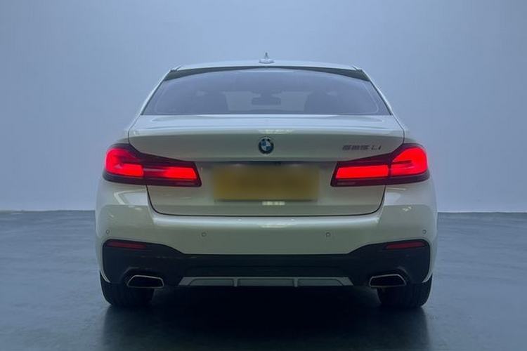 Used BMW 5 Series 2022 Restyled 525Li M Sport Package Exterior 10