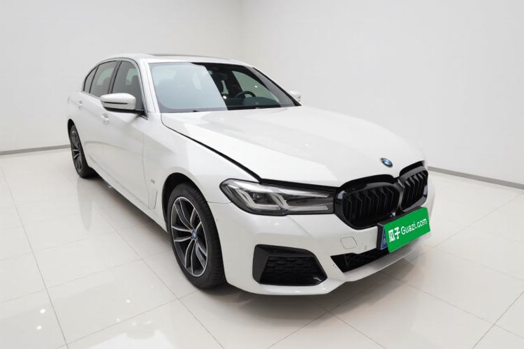 Used BMW 5 Series 2022 Restyled 525Li M Sport Package Exterior 2