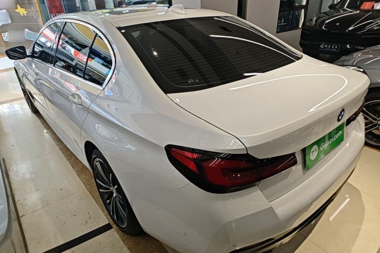 Used BMW 5 Series 2022 Restyled 530Li Leading Edition M Sport Package Exterior 2