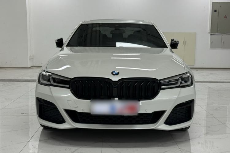 Used BMW 5 Series 2022 Second Facelift 530Li Luxury Version M Sport Package Exterior 2