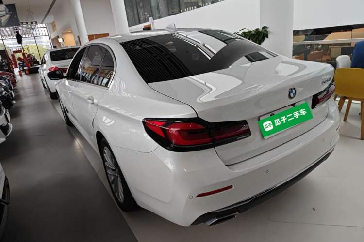 Used BMW 5 Series 2022 Restyled 525Li Luxury Package Exterior 2