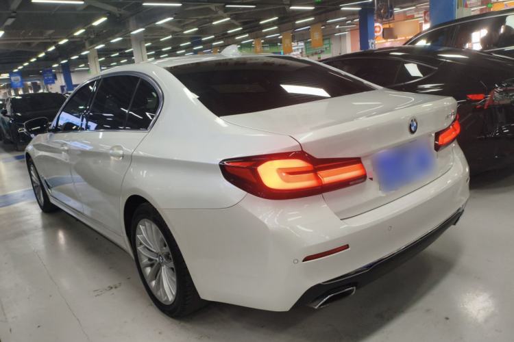 Used BMW 5 Series 2022 Restyled 525Li Luxury Package Exterior 2