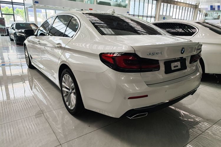 Used BMW 5 Series 2022 Restyled 525Li Luxury Package Exterior 2