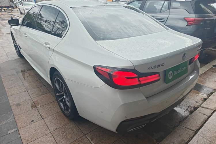 Used BMW 5 Series 2022 Second Facelift 525Li M Sport Package Exterior 2