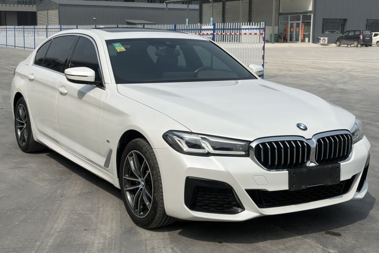 Used BMW 5 Series 2022 Second Facelift 525Li M Sport Package Exterior 2