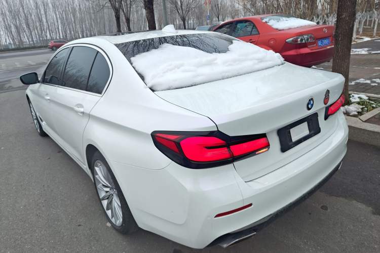 Used BMW 5 Series 2022 Second Facelift 530Li Luxury Edition Premium Package Exterior 2
