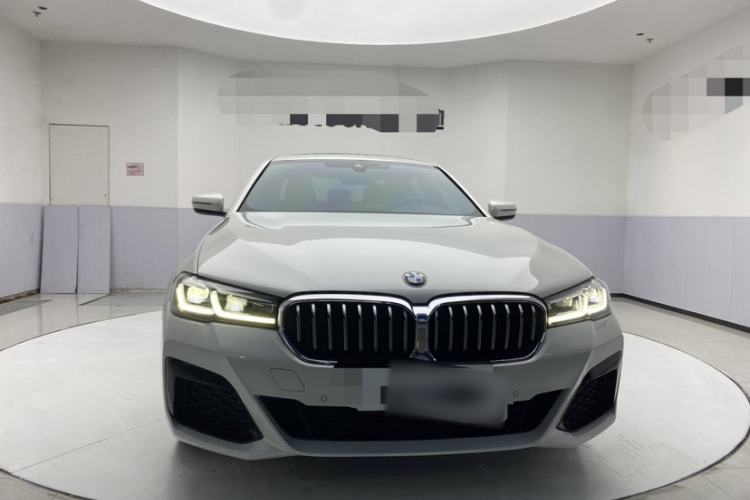 Used BMW 5 Series 2022 Restyled 530Li Leading Edition M Sport Package Exterior 3