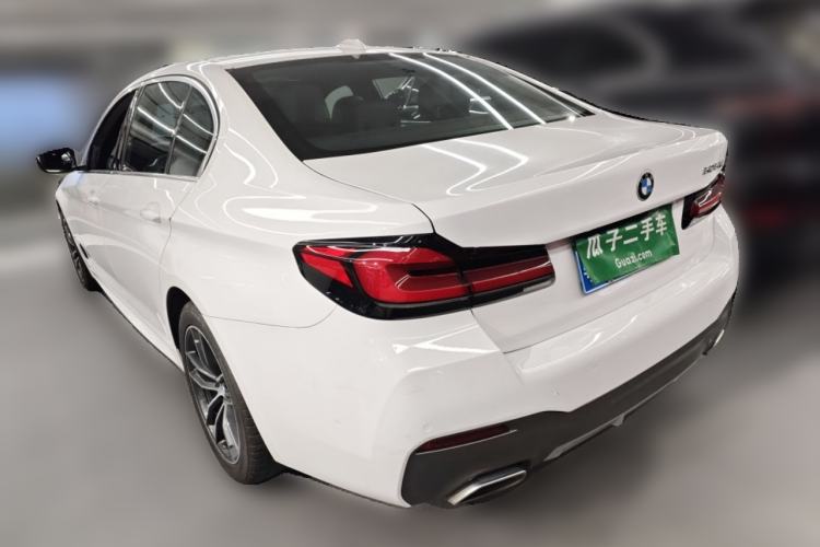 Used BMW 5 Series 2022 Restyled 525Li M Sport Package Exterior 3