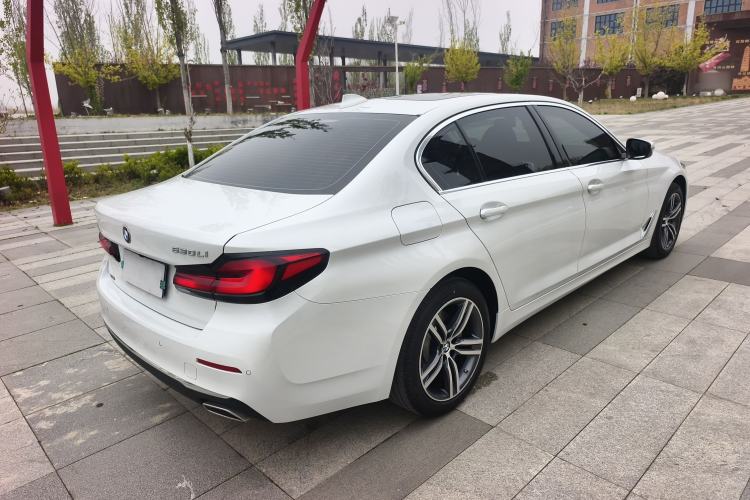 Used BMW 5 Series 2022 Updated 530Li xDrive Luxury Package Exterior 4