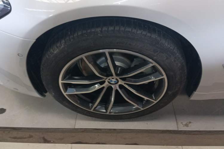 Used BMW 5 Series 2022 525Li M Sport Package Exterior 4