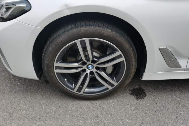Used BMW 5 Series 2022 Updated 530Li Leading Edition Luxury Package Exterior 4