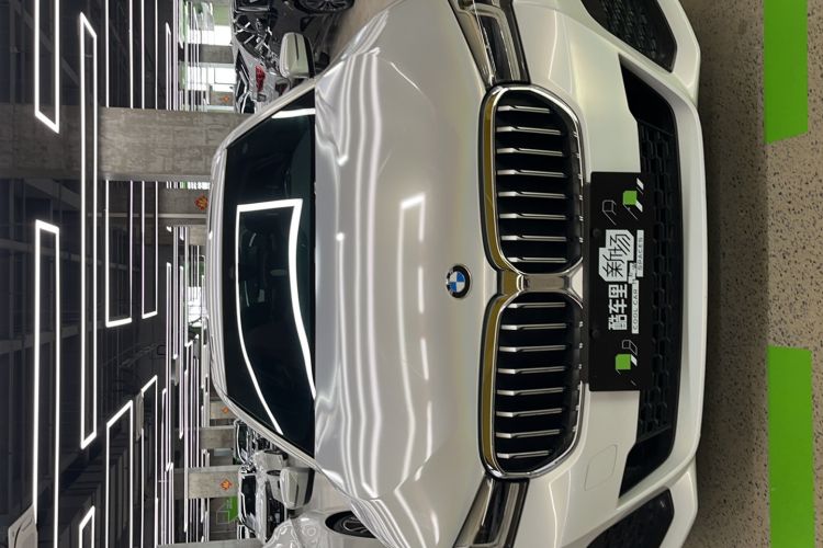 Used BMW 5 Series 2022 Restyled 525Li M Sport Package Exterior 4