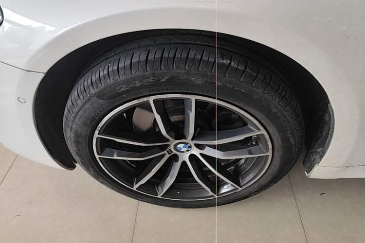 Used BMW 5 Series 2022 Second Facelift 525Li M Sport Package Exterior 4