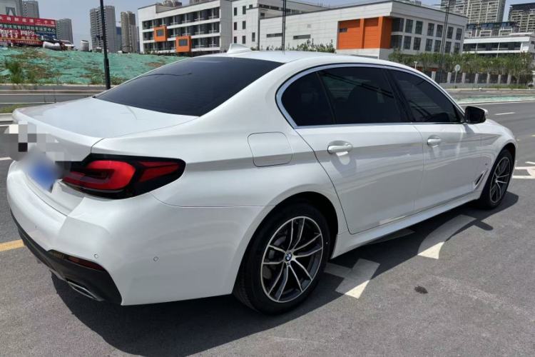 Used BMW 5 Series 2022 Second Facelift 525Li M Sport Package Exterior 5