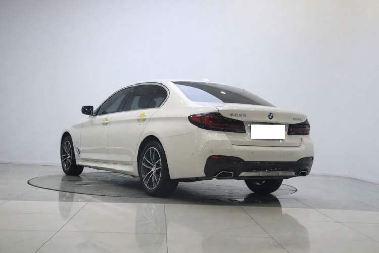 Used BMW 5 Series 2022 Restyled 525Li M Sport Package Exterior 5