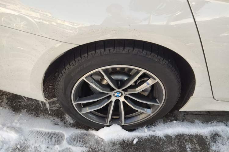 Used BMW 5 Series 2022 Second Facelift 525i M Sport Package Exterior 5