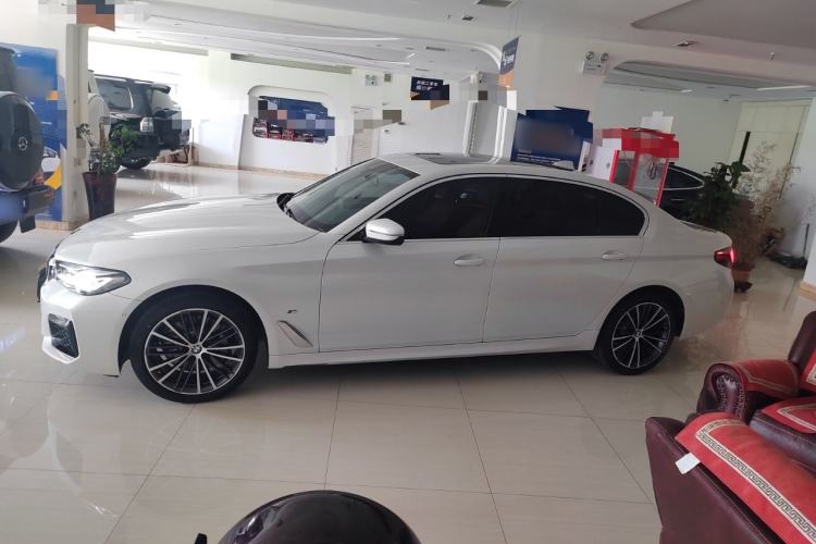 Used BMW 5 Series 2022 Second Facelift 530Li xDrive M Sport Package Exterior 5