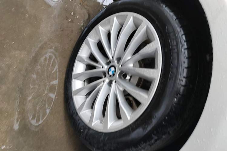 Used BMW 5 Series 2022 Restyled 525Li Luxury Package Exterior 5