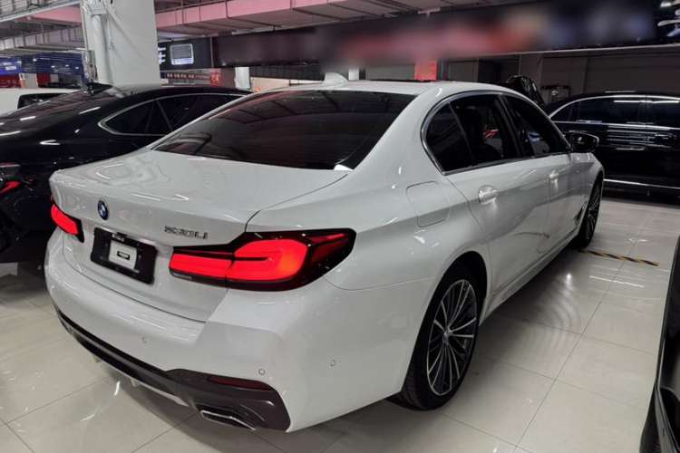 Used BMW 5 Series 2022 Second Facelift 530Li Leading Edition M Sport Package Exterior 5
