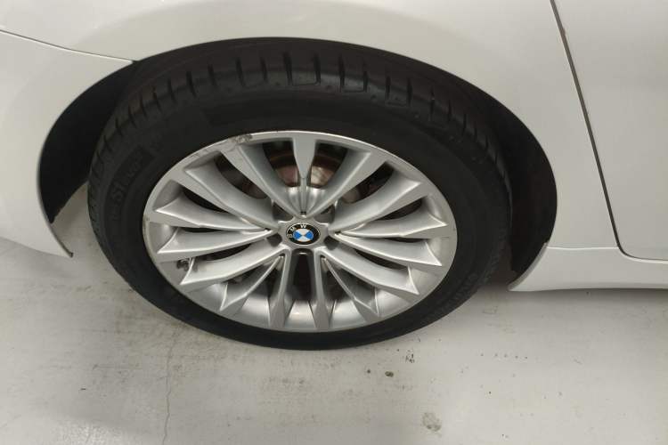 Used BMW 5 Series 2022 Restyled 525Li Luxury Package Exterior 5