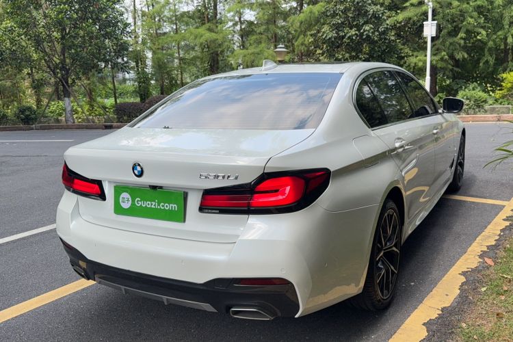 Used BMW 5 Series 2022 Second Facelift 530Li Luxury Version M Sport Package Exterior 6