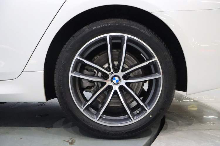 Used BMW 5 Series 2022 Restyled 525Li M Sport Package Exterior 6