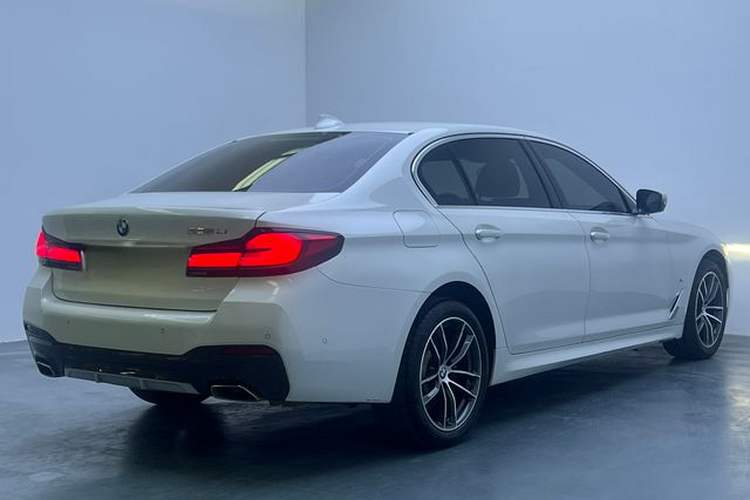 Used BMW 5 Series 2022 Restyled 525Li M Sport Package Exterior 6