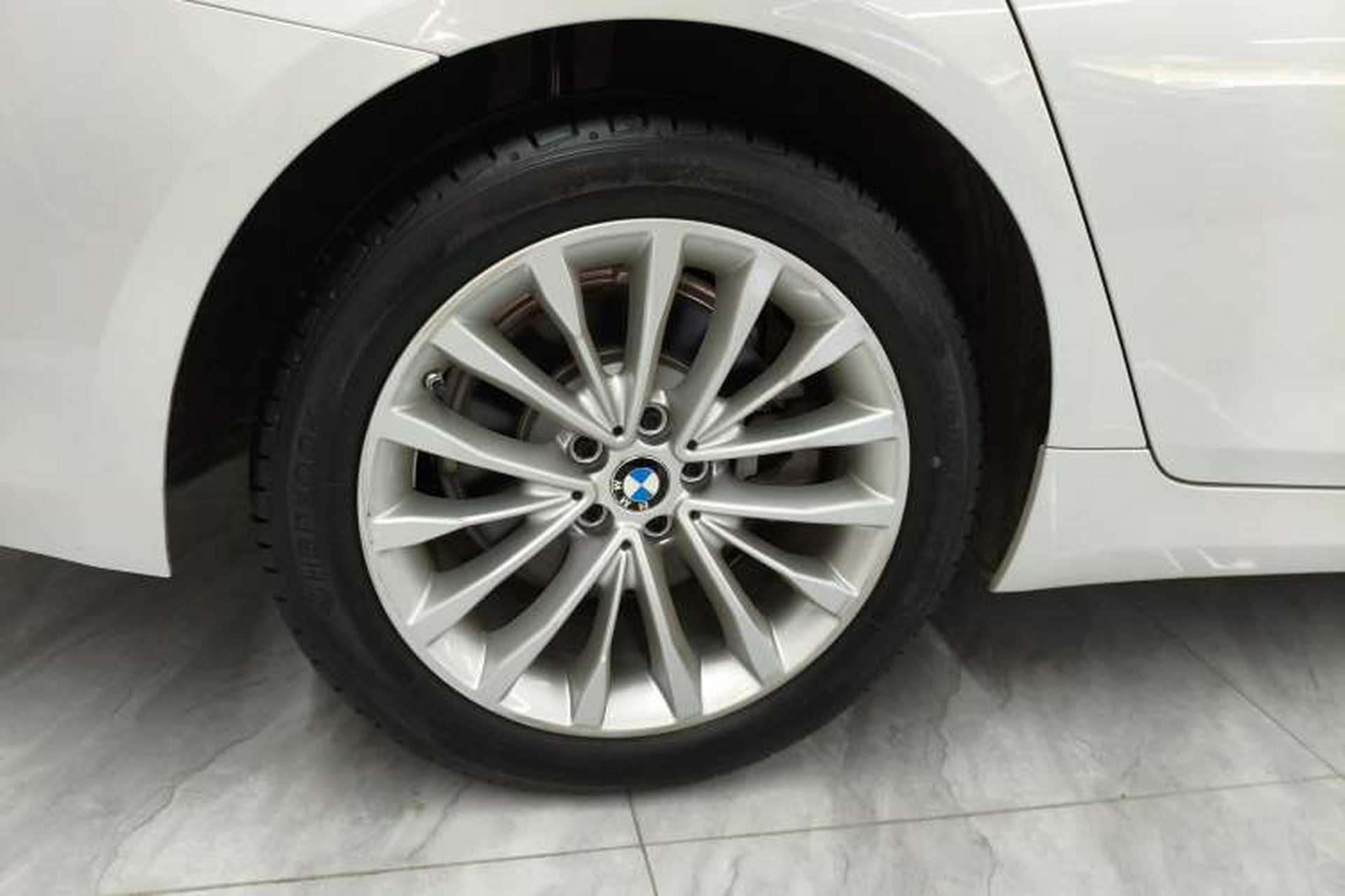 Used BMW 5 Series 2022 Restyled 525Li Luxury Package Exterior 8