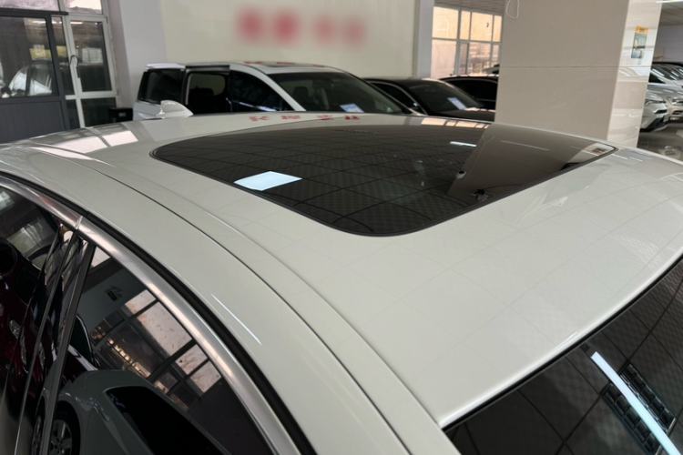 Used BMW 5 Series 2022 Second Facelift 525Li M Sport Package Exterior 9