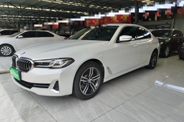 BMW 5 Series 2022 Updated 530Li Leading Edition Luxury Package usado