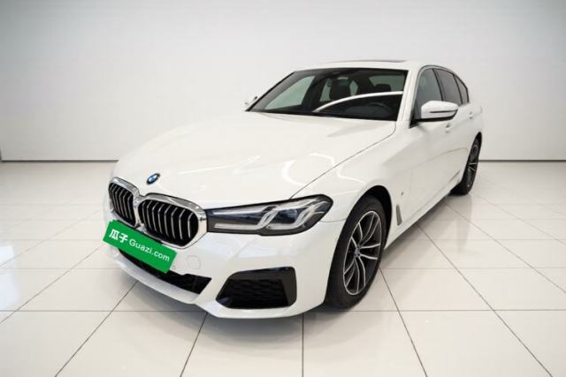 Używany BMW 5 Series 2022 Restyled 525Li M Sport Package