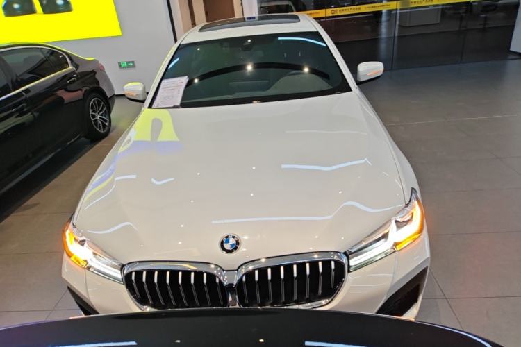 Used BMW 5 Series 2022 Restyled 525Li M Sport Package Front