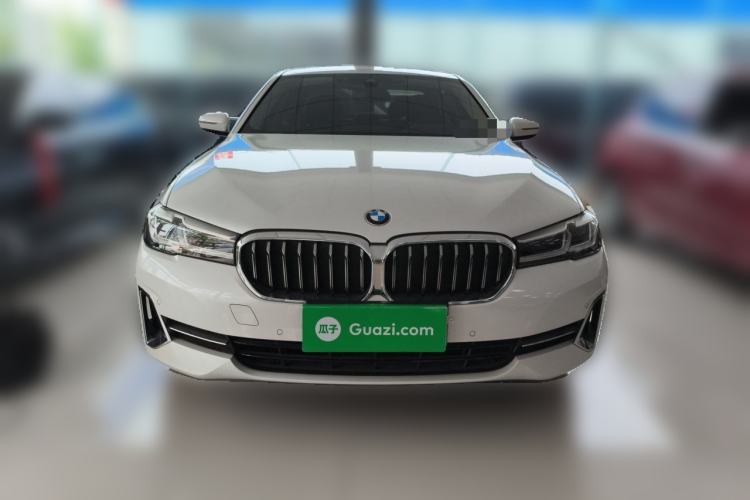 Used BMW 5 Series 2022 Restyled 525Li Luxury Package Front