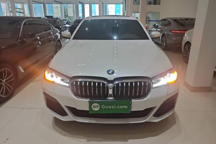 Used BMW 5 Series 2022 Second Facelift 525Li M Sport Package Front