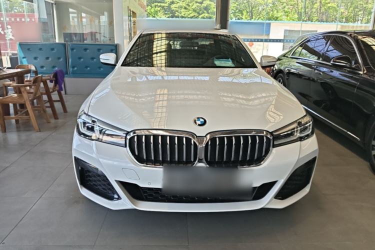 Used BMW 5 Series 2022 Second Facelift 525Li M Sport Package Front