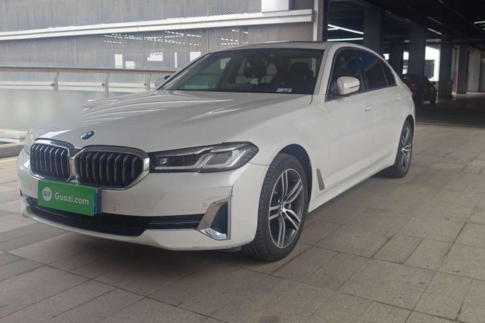 Used BMW 5 Series 2022 Updated 530Li Leading Edition Luxury Package Front Left 45 Deg