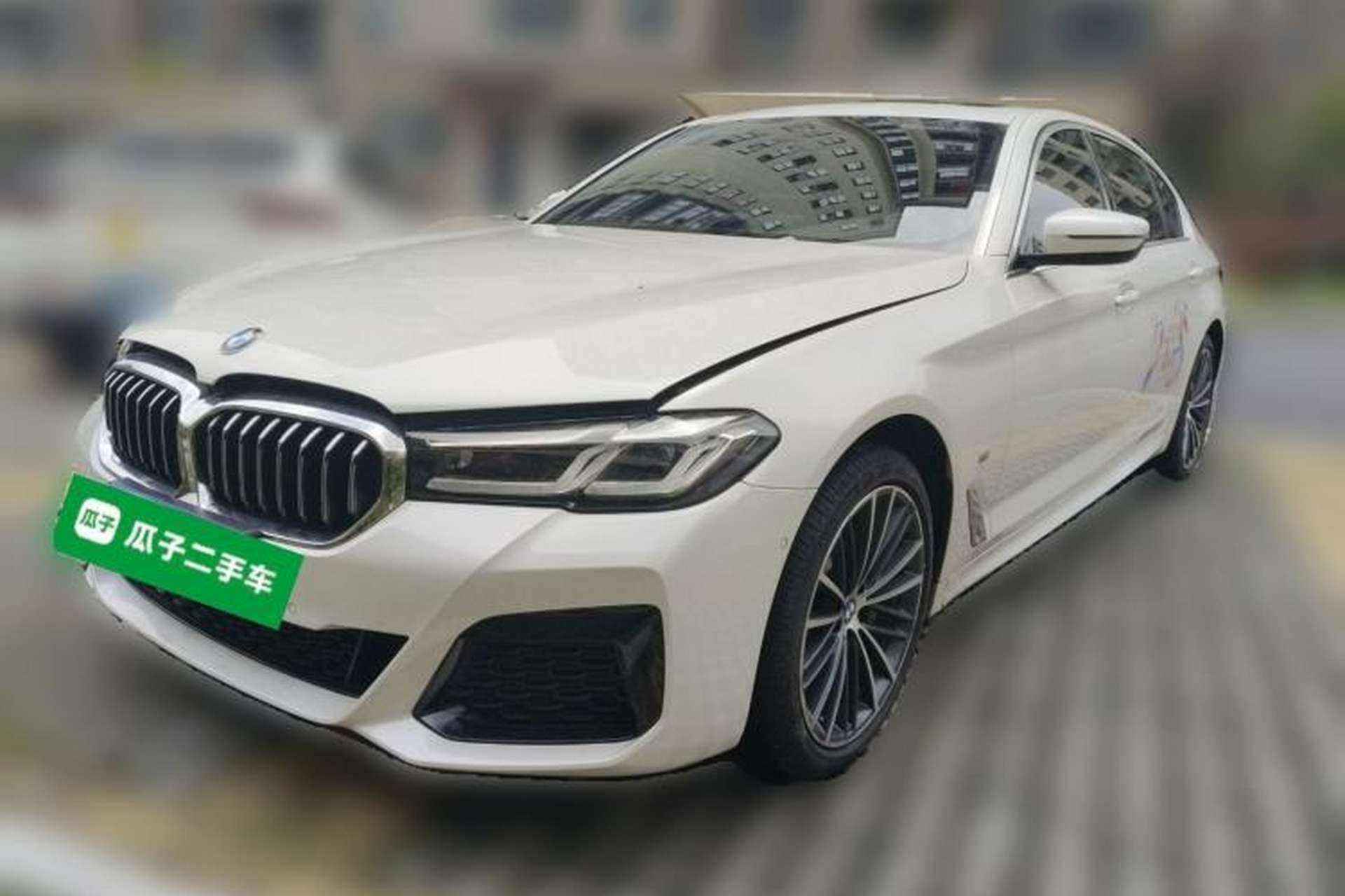 Used BMW 5 Series 2022 Restyled 530Li Leading Edition M Sport Package Front Left 45 Deg
