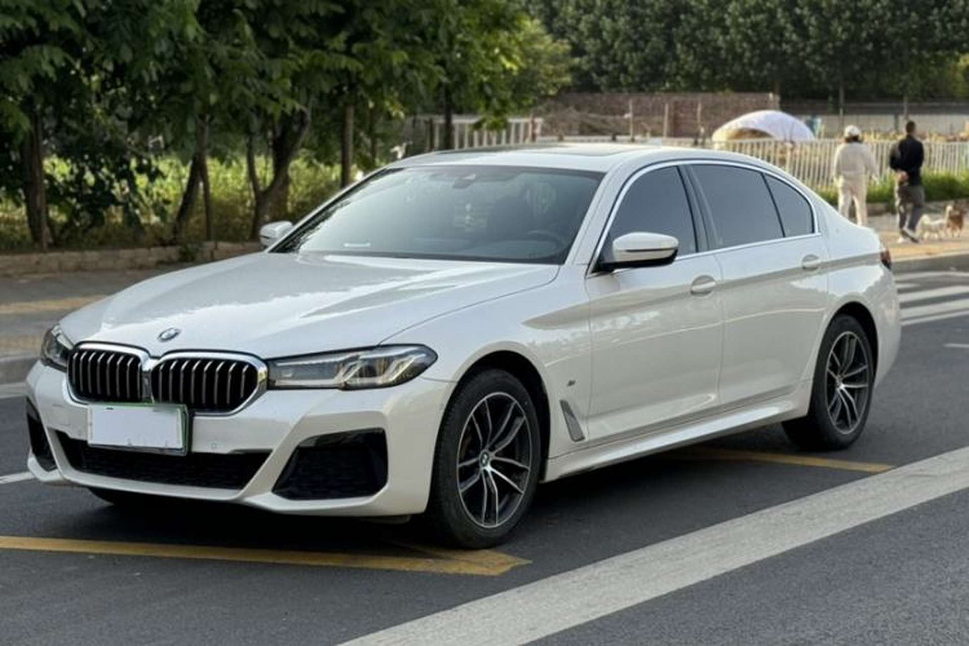 Used BMW 5 Series 2022 Restyled 525Li M Sport Package Front Left 45 Deg