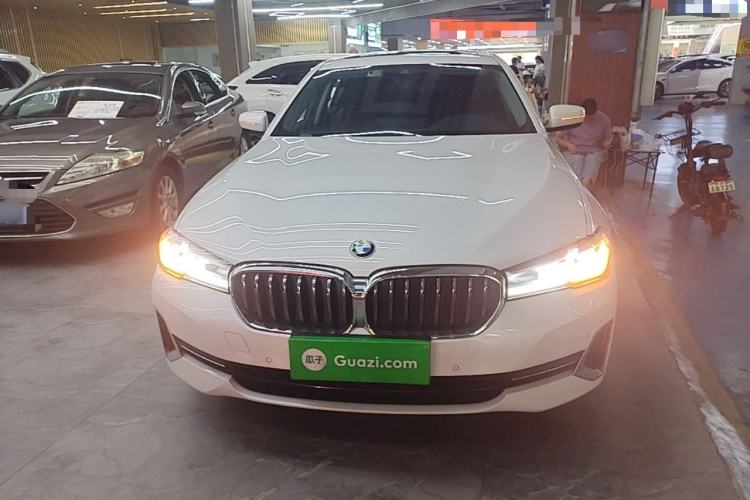 Used BMW 5 Series 2022 Restyled 525Li Luxury Package Front