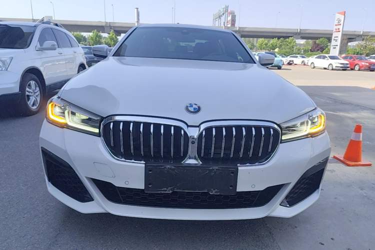 Used BMW 5 Series 2022 Second Facelift 525Li M Sport Package Front