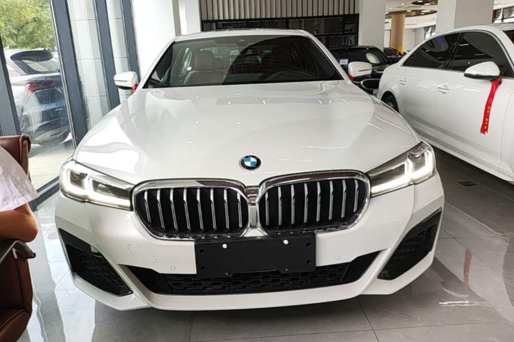 Used BMW 5 Series 2022 Restyled 525Li M Sport Package Front