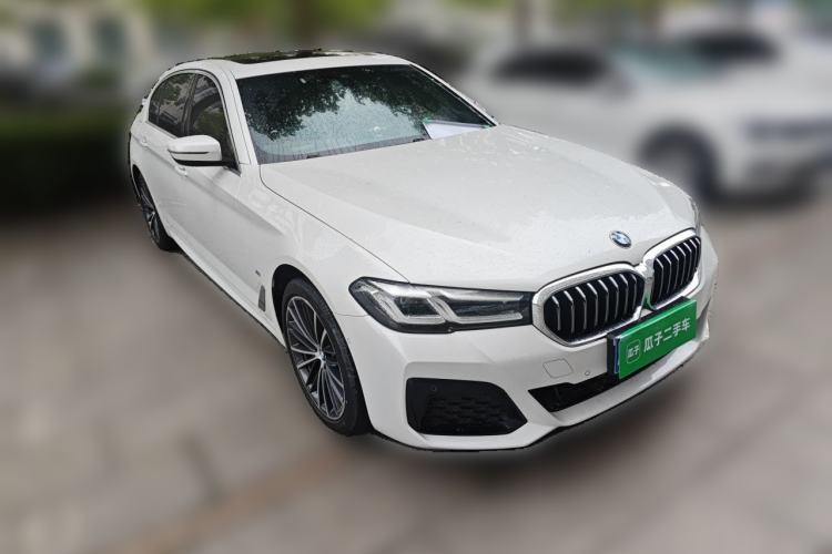 Used BMW 5 Series 2022 Restyled 530Li Leading Edition M Sport Package Front Right 45 Deg