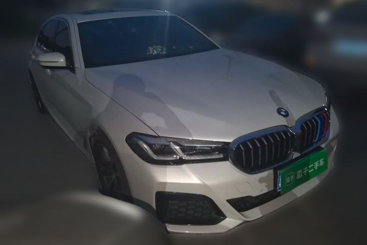 Used BMW 5 Series 2022 Restyled 525Li M Sport Package Front Right 45 Deg