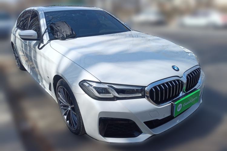 Used BMW 5 Series 2022 Revised Version 530Li xDrive M Sport Package Front Right 45 Deg