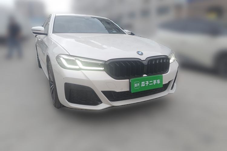 Used BMW 5 Series 2022 Revised Version 530Li xDrive M Sport Package Front Right 45 Deg