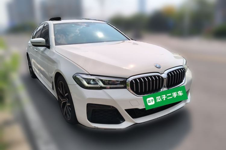 Used BMW 5 Series 2022 Updated 530i M Sport Package Front Right 45 Deg