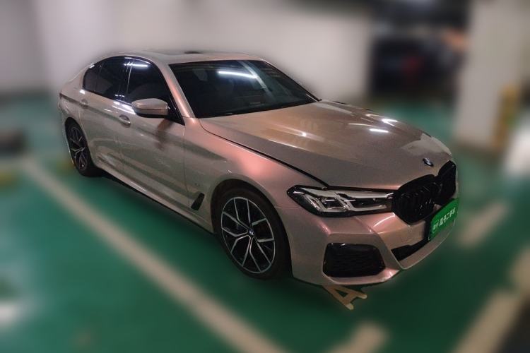 Used BMW 5 Series 2022 530i M Sport Package Front Right 45 Deg