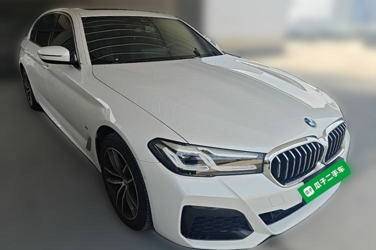 Used BMW 5 Series 2022 Restyled 525Li M Sport Package Front Right 45 Deg